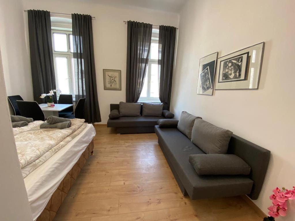 Quad-Room Near Prater Stern Bécs Kültér fotó